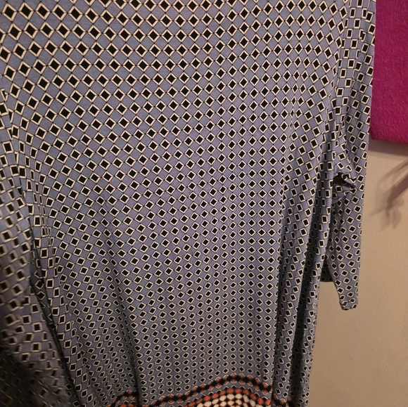 Max Studio Geometric 3/4 Length Sleeve Top Petite Large NWT - Picture 11 of 11